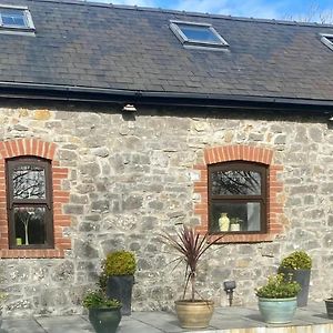 The Old Stables Swansea Exterior photo