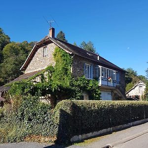 Les Charrons Segur-le-Chateau Exterior photo