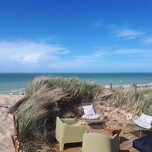 sangatte  Les pieds dans l'eau maison front de mer pleine de charme Cap Blanc Nez Côte d'Opale Sangatte Exterior photo