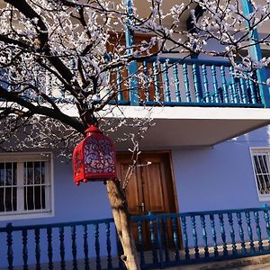 Guest House "Old House" Telavi Exterior photo