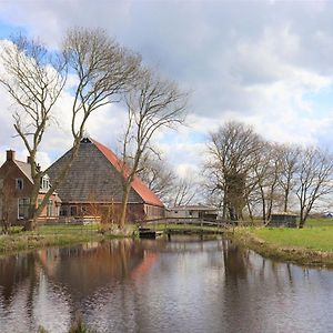 Beautiful Farmhouse With A Hottub Warstiens Exterior photo