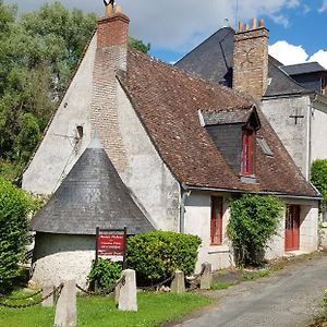 Le Moulin Hodoux Luynes (Indre-et-Loire) Exterior photo