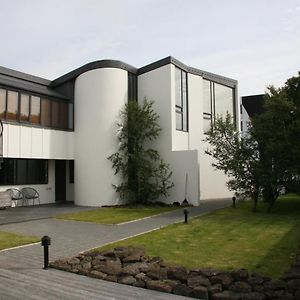 Skjálfandi Husavik Exterior photo