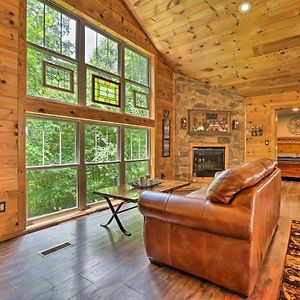 Butler Cabin On 19 Acres With Hot Tub And Fire Pit! Exterior photo