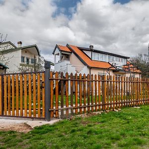 Frile Apartments Niksic Exterior photo