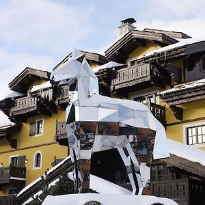 Cheval Blanc Courchevel Exterior photo