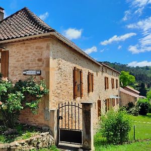 Le Logis Des 3 Coeurs Chambre Aeiou Saint-Cernin-de-lʼHerm Exterior photo