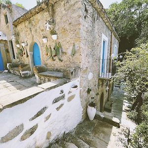 La Casa Del Nespolo Capo dʼOrlando Exterior photo