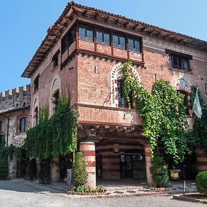 La Locanda Di Grazzano Visconti Exterior photo