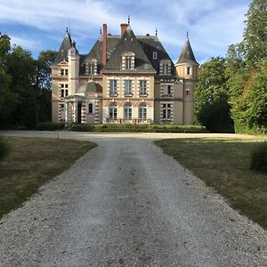 Château de Praslins Nogent-sur-Vernisson Exterior photo