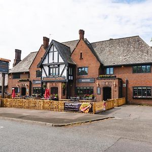 The Broadoak Ashton-under-Lyne Exterior photo