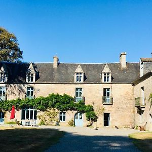 Manoir De Botcol Saint-Nicolas-du-Pélem Exterior photo