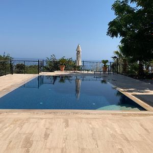 Spectacular Views From This Villa In Lapta Kyrenia (Northern Cyprus) Exterior photo
