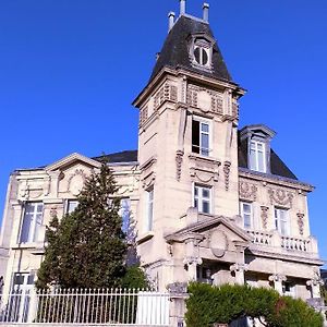 Les Riottes - Maison Victorienne La Châtre Exterior photo