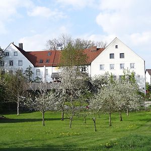 Hoerger Biohotel Und Tafernwirtschaft Kranzberg Exterior photo