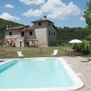 Agriturismo La Commenda-Adults Only Cascia Exterior photo