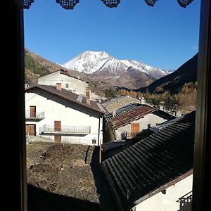 Appartamento A Fraisse. Natura E Sport. A Pochi Minuti Da Pragelato Usseaux Exterior photo