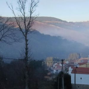 Restored, Rustic And Rural Mini Cottage In Typical Portuguese Village Viseu Exterior photo