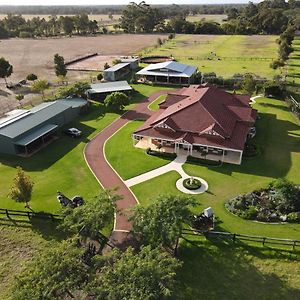 Braybrook Boutique Bed And Breakfast Serpentine Exterior photo