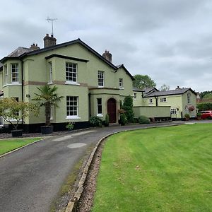 Ground Floor Apartment In The Coach House Hartford (Cheshire) Exterior photo