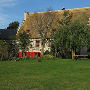 La Chaumiere D'Alambre Moudeyres Exterior photo