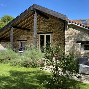 Remarkable 6Pers Cottage In The Nature Off Mialet Chalais (Dordogne) Exterior photo