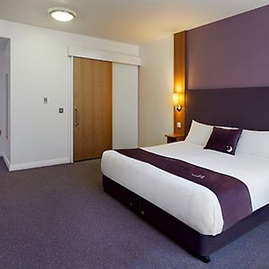 Premier Inn Liverpool John Lennon Airport Speke Exterior photo