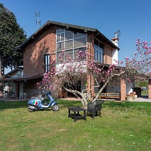 Cascina Cattabreghetta Pombia Exterior photo