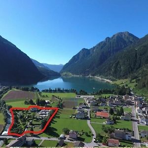 Bungalow Miralago In Camping Cavresc, Via Dal Cavresc 1, 7746 Le Prese-Poschiavo Exterior photo