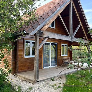 Chalet Du Trefle Chalais (Dordogne) Exterior photo