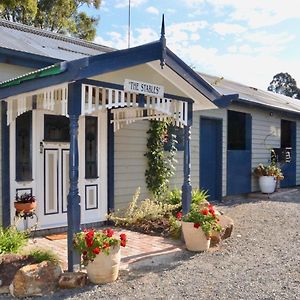 The Stables Wandin North Exterior photo