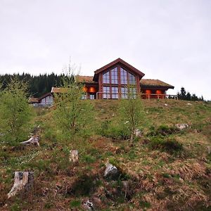 Cabin In Beautiful Surroundings At Harpefossen Nordfjordeid Exterior photo