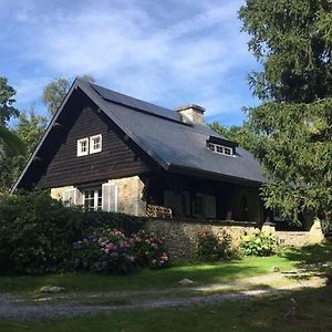 Quietly Located Country House In Vielsalm Exterior photo