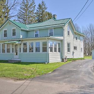 Getaway In Sodus Point With Private Yard Exterior photo