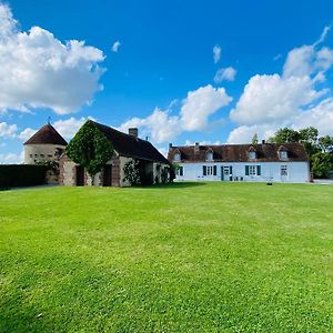 Domaine De Prestal Le Merlerault Exterior photo