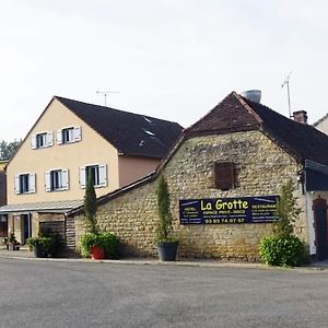 Hotel La Grotte Sagy (Saone-et-Loire) Exterior photo