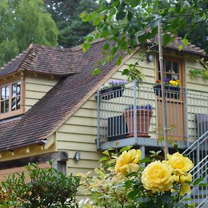 Pinecroft Barn - Relax & Unwind! Storrington Exterior photo