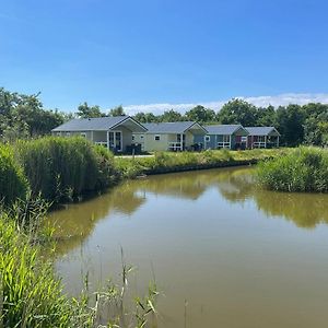 Luxe Lodge Zeehoeve Harlingen Exterior photo