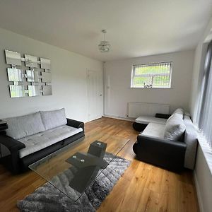 Cosy Home Near Nec, Bhx Bullring & Solihull Birmingham Exterior photo