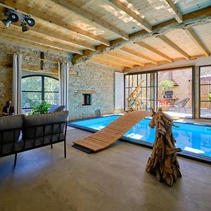 Loft Industriel Prive Climatise Piscine Interieure Terrasse Spa Et Jardin Alzonne Exterior photo