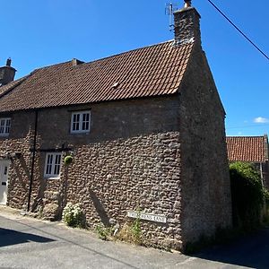 The Nook- A Rustic Cottage In A Beautiful Village. Draycott (Somerset) Exterior photo