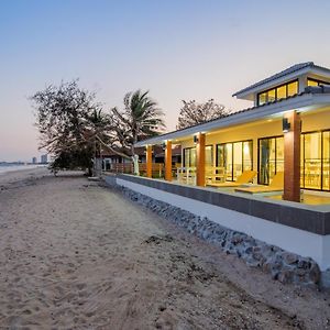 C-Sand Private Beachfront House Phetchaburi Exterior photo