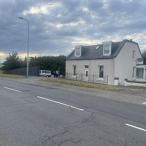 4 Bed Bungalow Near Airport Edimburgo Exterior photo