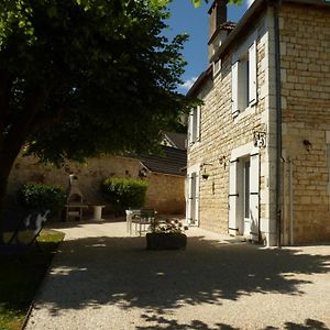 Maison En Pierre Renovee Avec Jardin Clos Et Terrasse, Proche Sites Unesco, A Coly-Saint-Amand - Fr-1-616-19 Maurival-Bas Exterior photo