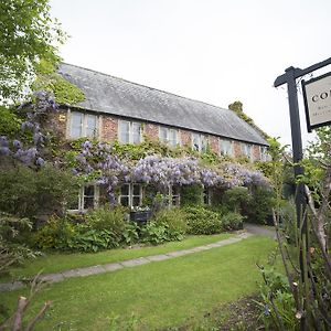 The Conigre Melksham Exterior photo