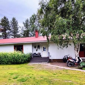 Holiday House Maentyniemi Hossa Exterior photo