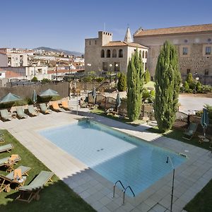 Parador De Plasencia Exterior photo