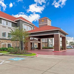 La Quinta By Wyndham Bridge City-Orange Exterior photo