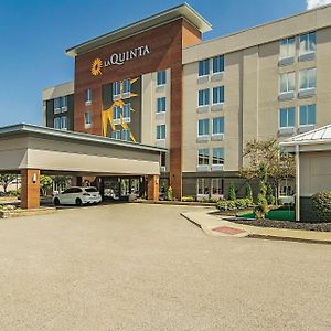 La Quinta By Wyndham Cleveland Airport West North Olmsted Exterior photo