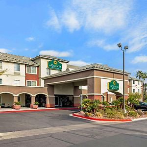 La Quinta By Wyndham Las Vegas Redrock/Summerlin Exterior photo